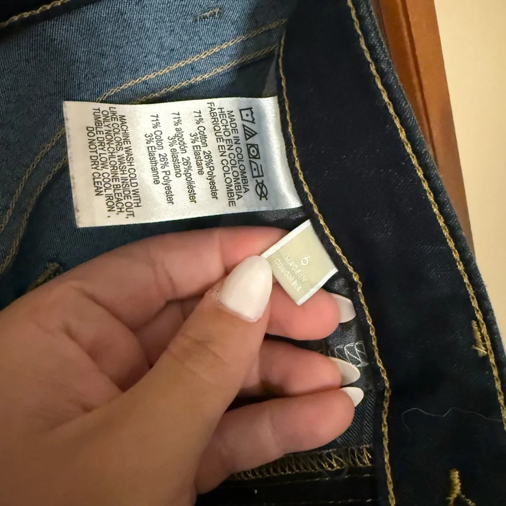 Michael Kors Dark Wash Skinny Jeans - Size 6 - Picture 5 of 5